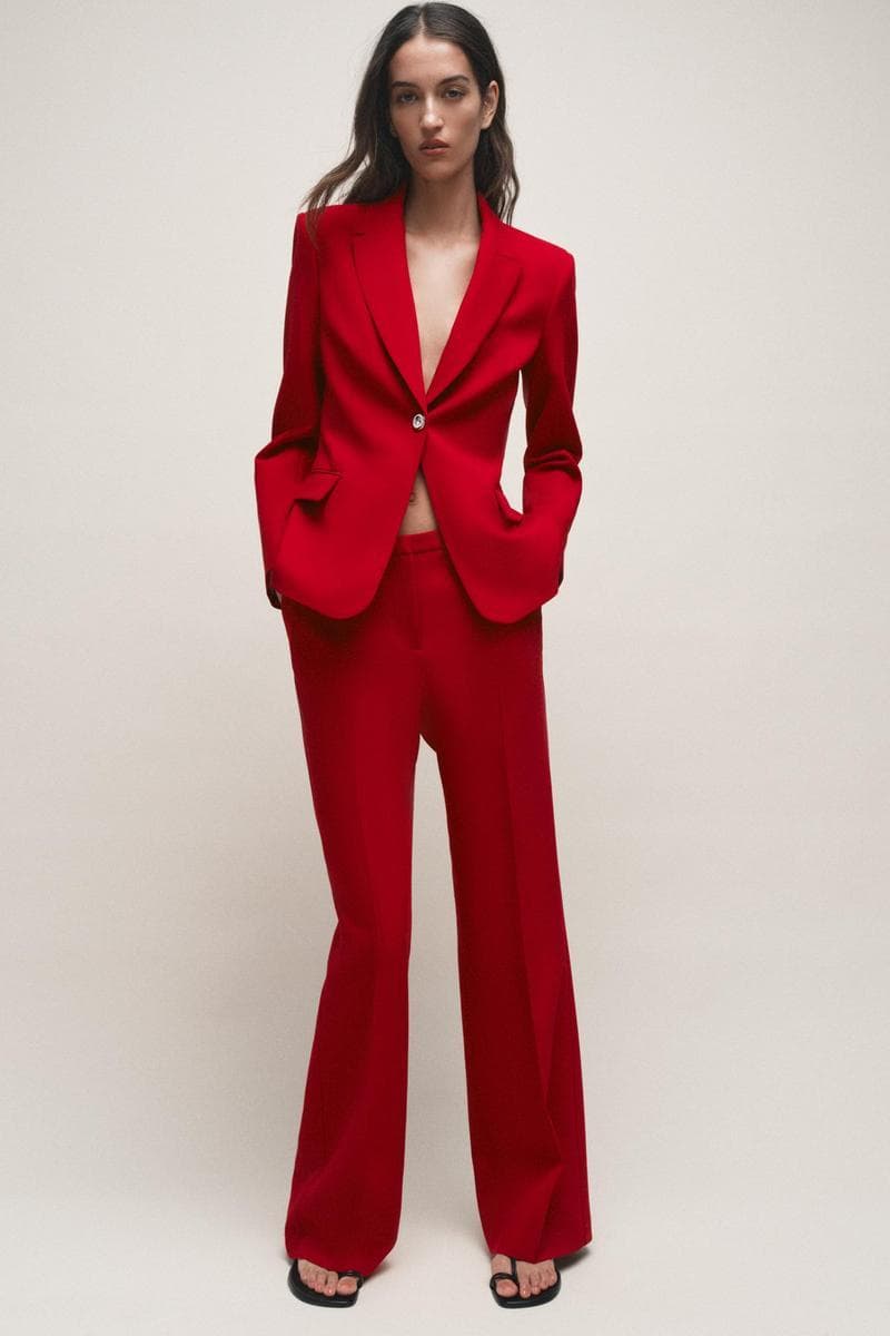 Blazer Fitted With Shoulder Pads