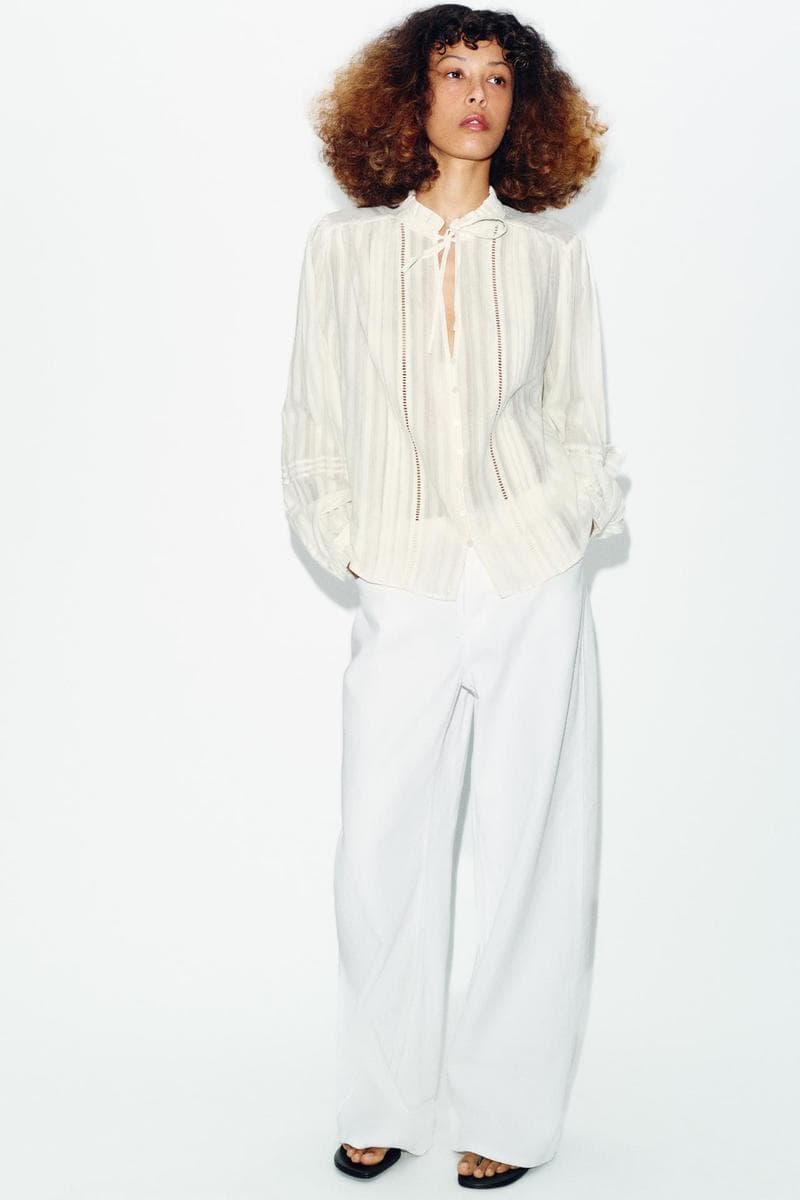 Blouse Romantic Inserts